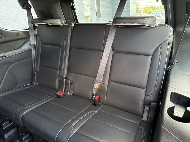 Used 2021 GMC Yukon SLT RWD image 7