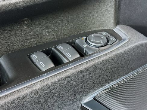 Used 2025 Chevrolet Silverado 2500 LT AWD/4WD image 18