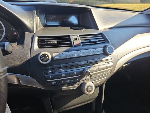 Used 2010 Honda Accord EX image 18