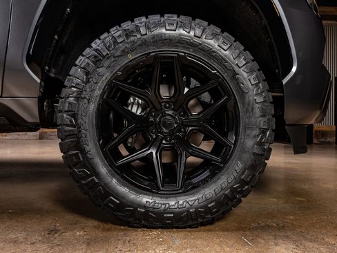 Used 2026 Toyota Sequoia Platinum image 12