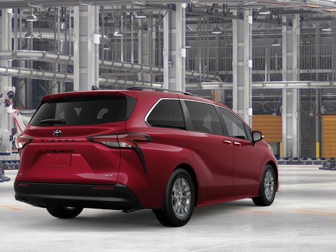 New 2026 Toyota Sienna XLE FWD image 11