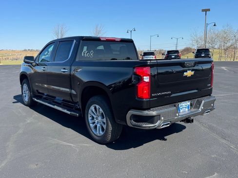 New 2026 Chevrolet Silverado 1500 LTZ AWD/4WD image 3