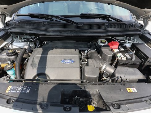 Used 2013 Ford Explorer XLT AWD/4WD image 20