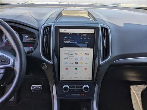 Certified 2022 Ford Edge ST-Line AWD/4WD image 13