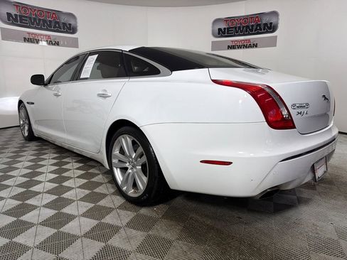 Used 2012 Jaguar XJ L image 7