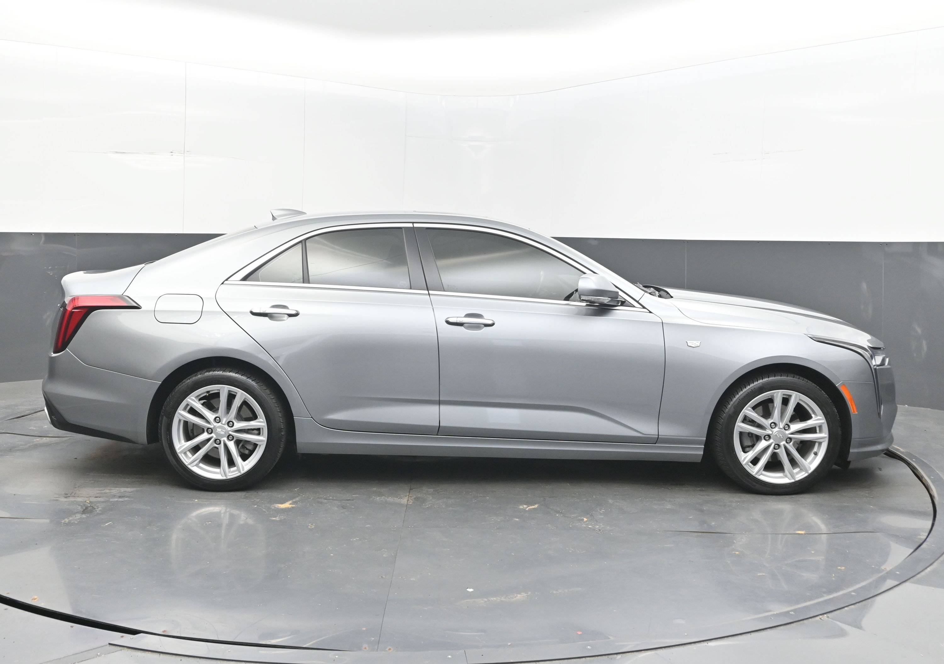 Used 2023 Cadillac CT4 Luxury w/ Sun And Sound Package RWD image 10
