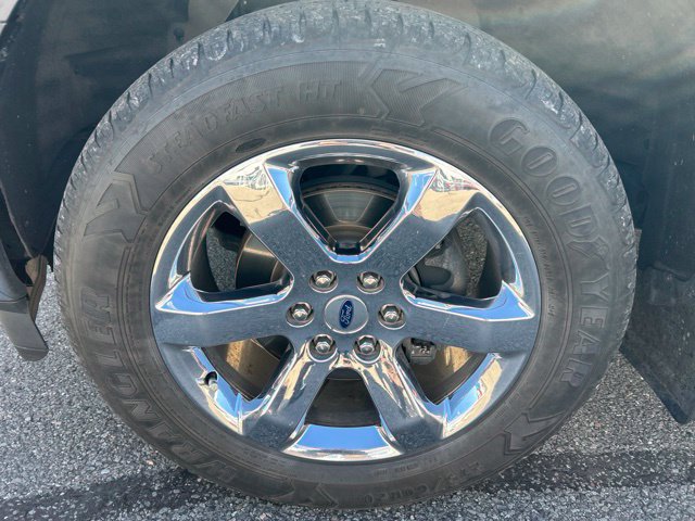 Used 2021 Ford F150 Lariat w/ Equipment Group 502A High AWD/4WD image 17