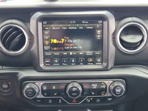 Used 2020 Jeep Wrangler Unlimited Rubicon w/ Quick Order Package 28Y Recon AWD/4WD image 14