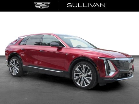 Certified 2025 Cadillac Lyriq Luxury AWD/4WD image 1