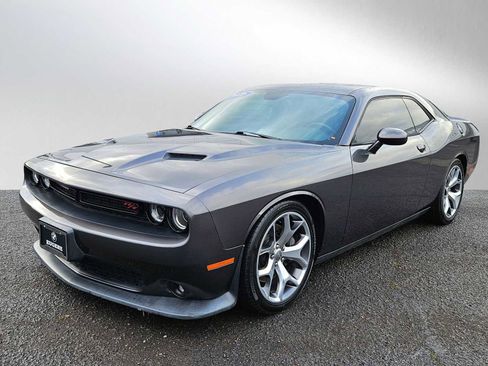 Used 2016 Dodge Challenger R/T Scat Pack w/ Leather Interior Group image 7