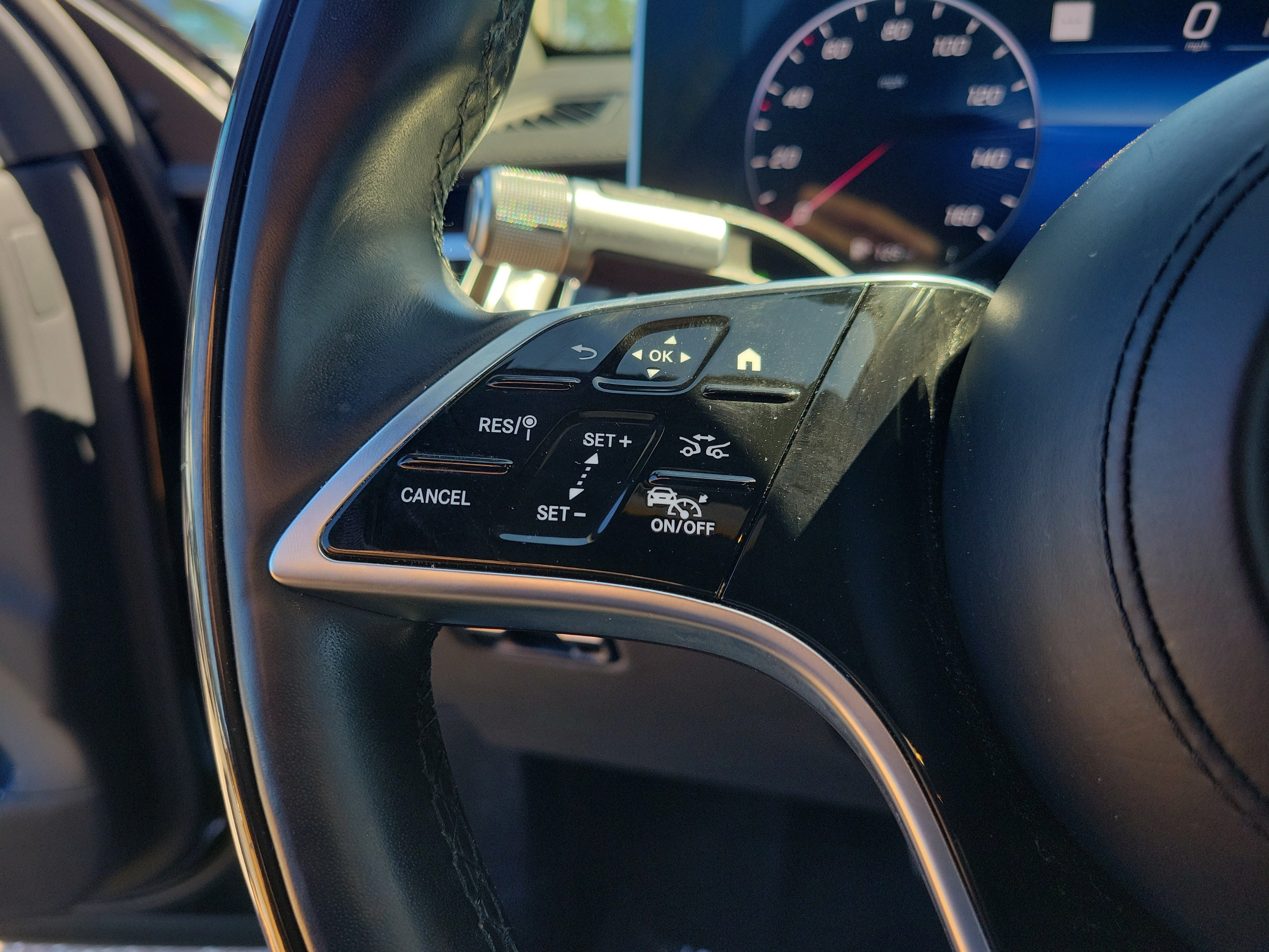 Used 2023 Mercedes-Benz S 500 4MATIC image 29