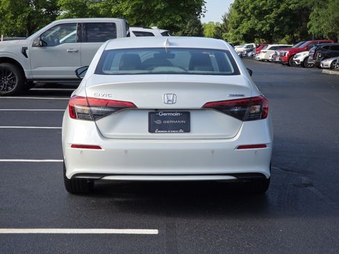 Certified 2024 Honda Civic Touring image 23