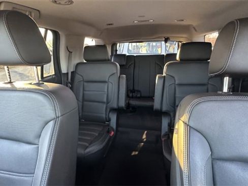Used 2019 GMC Yukon Denali w/ Enhanced Security Package image 24