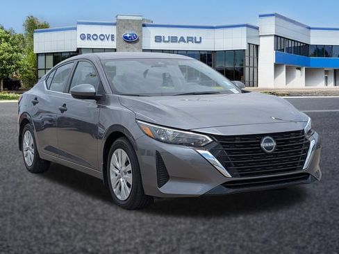 Used 2024 Nissan Sentra S FWD image 8