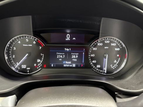 Used 2020 Cadillac XT4 Premium Luxury AWD/4WD image 29