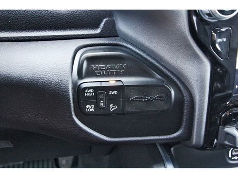 Used 2023 RAM 2500 Laramie AWD/4WD image 27