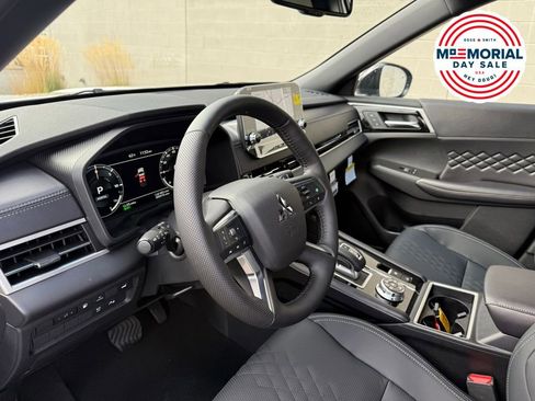 New 2025 Mitsubishi Outlander SEL Black Edition AWD/4WD image 20