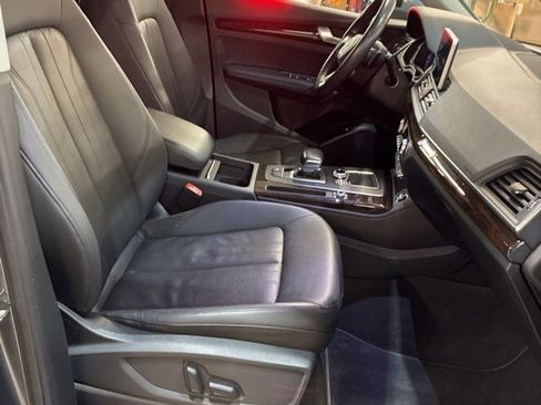 Used 2019 Audi Q5 2.0T Premium Plus w/ Premium Plus Package image 21