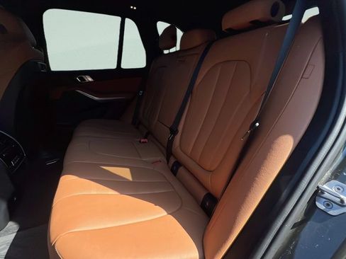 Used 2022 BMW X5 sDrive40i w/ Premium Package RWD image 10
