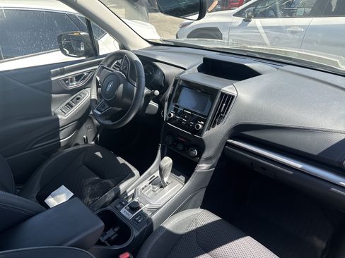 Used 2024 Subaru Forester Premium AWD/4WD image 3