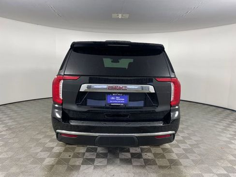 Used 2023 GMC Yukon SLT w/ SLT Luxury Package AWD/4WD image 21