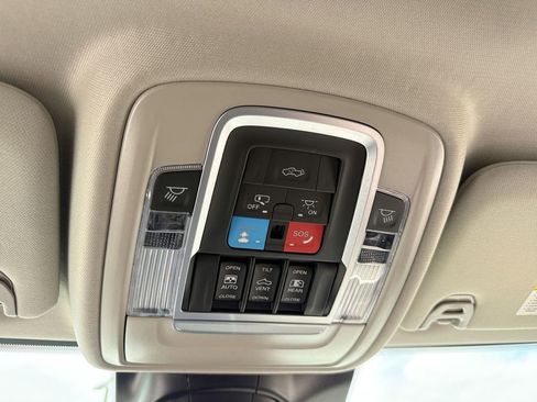 New 2026 RAM 2500 Limited AWD/4WD image 20