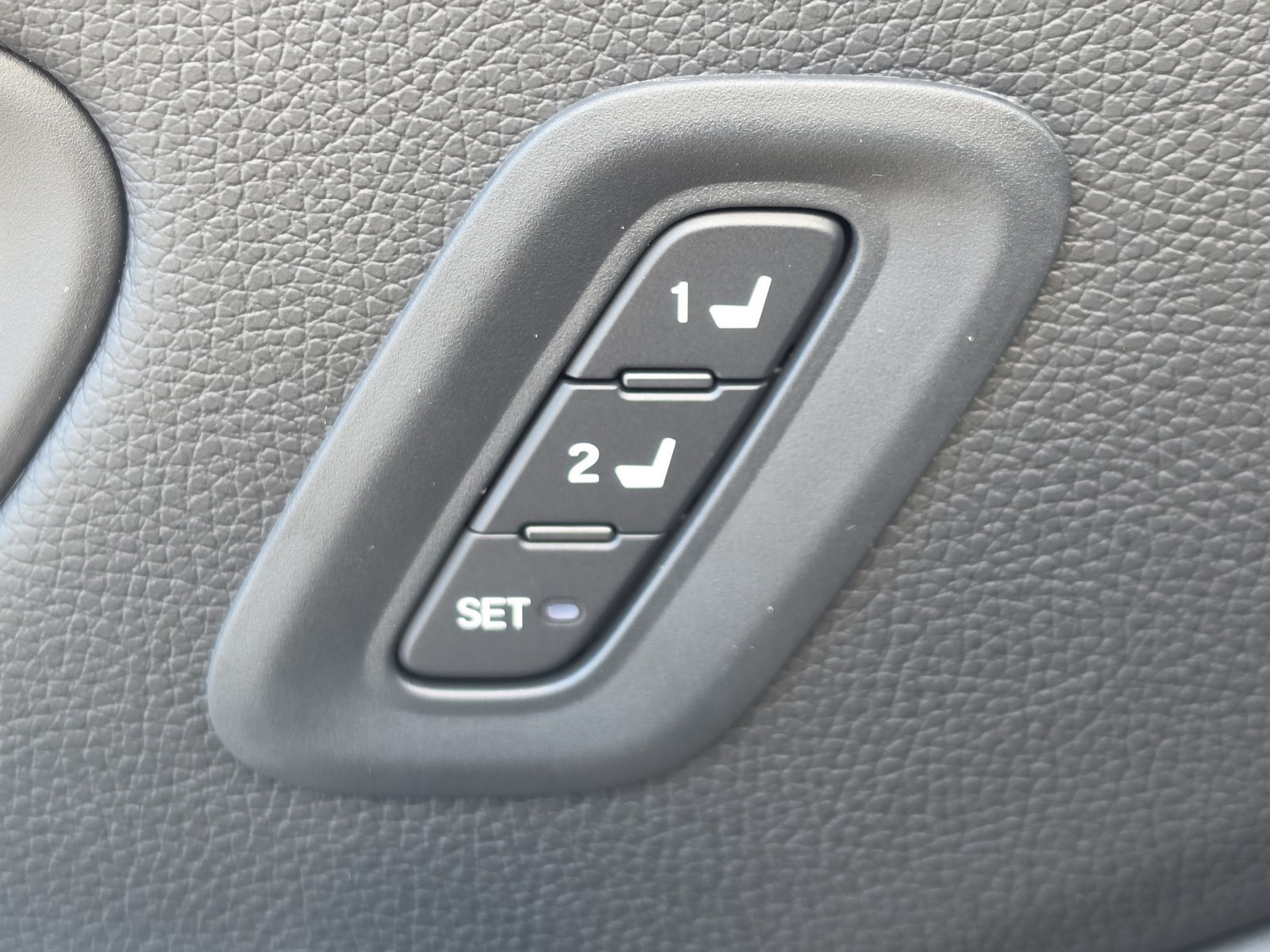 New 2026 Honda Pilot EX-L image 16