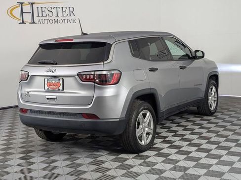 Used 2023 Jeep Compass Sport image 7