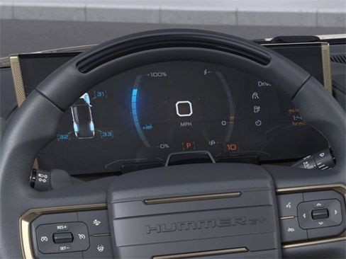 New 2025 GMC Hummer EV 2X image 18