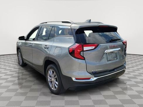 Used 2023 GMC Terrain SLT AWD/4WD image 4