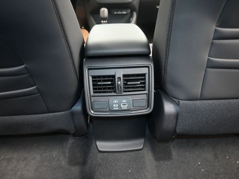 New 2026 Subaru Forester Premium image 28