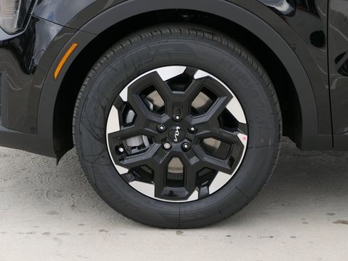 New 2026 Kia Sorento S FWD image 9