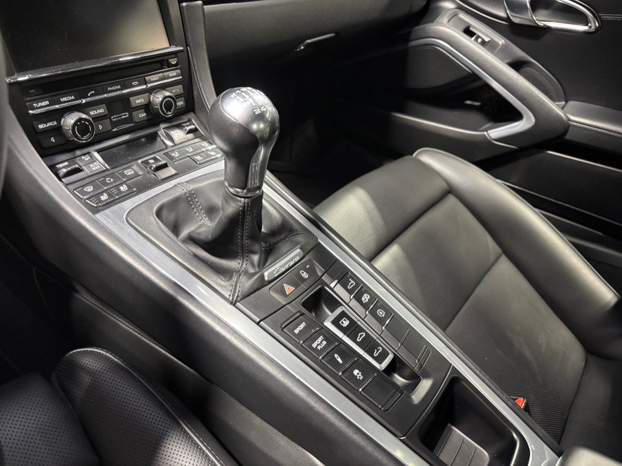 Used 2013 Porsche 911 Carrera 4S AWD/4WD image 28