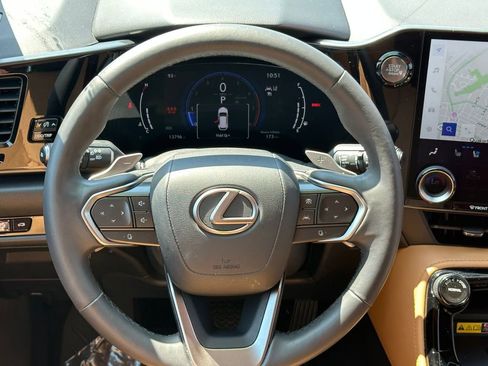 Used 2022 Lexus NX 350 AWD w/ Luxury Package image 12