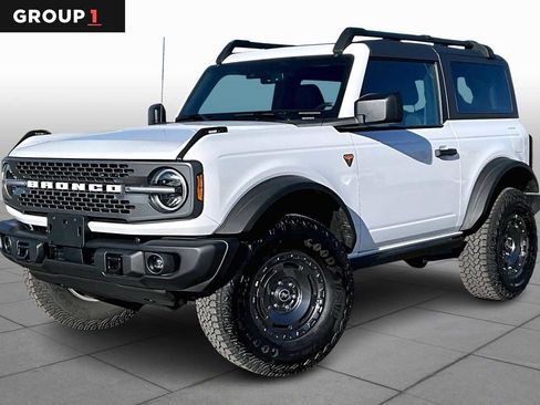 Used 2025 Ford Bronco Badlands w/ Sasquatch Package image 1