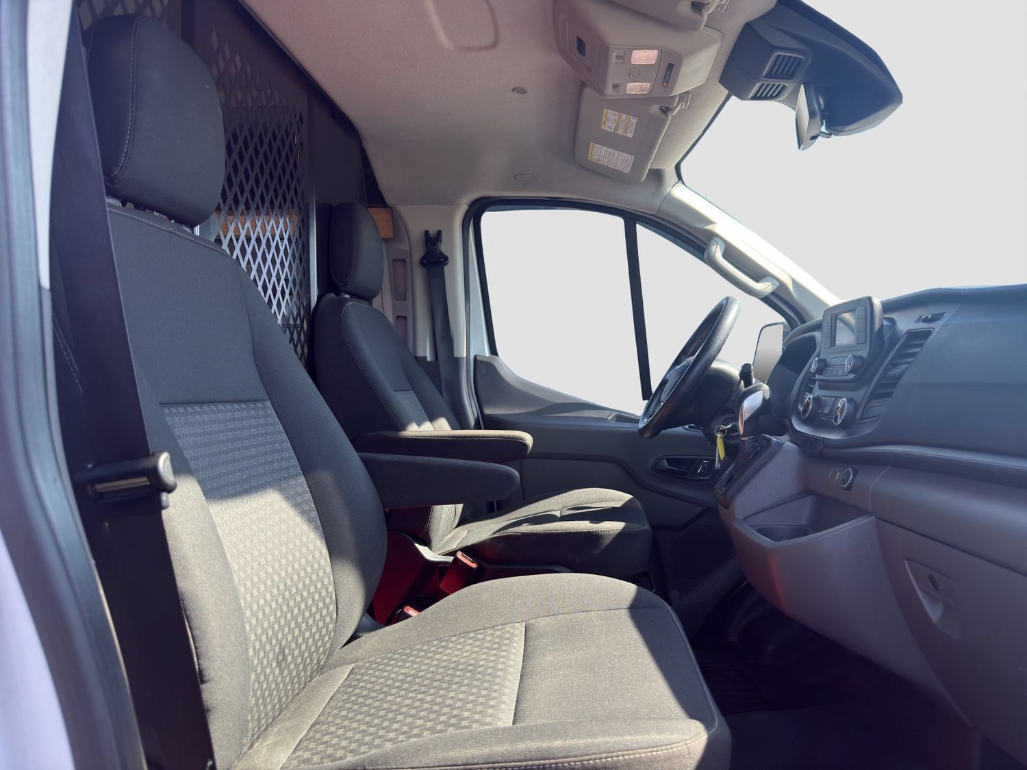 Used 2023 Ford Transit 250 Low Roof w/ Exterior Upgrade Package RWD image 28