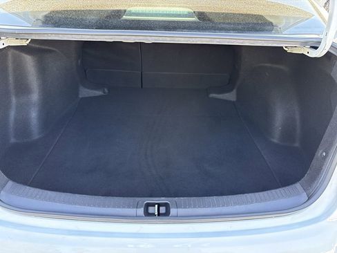 Used 2024 Toyota Corolla LE FWD image 18