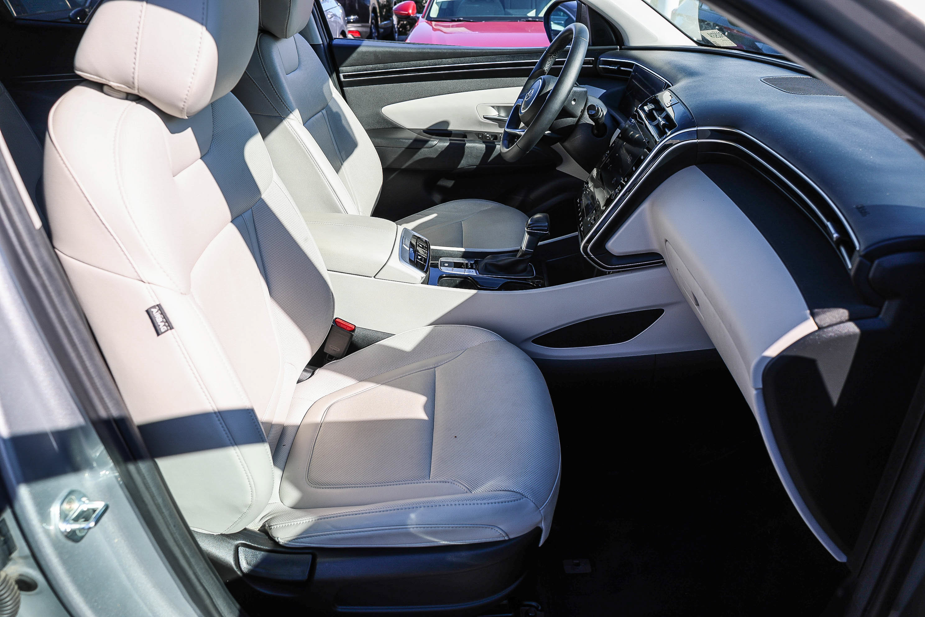 Used 2023 Hyundai Tucson SEL w/ Convenience Package AWD/4WD image 9