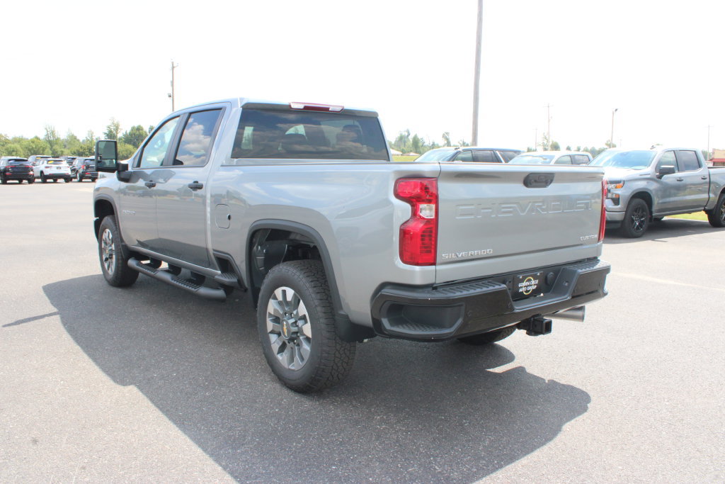 New 2026 Chevrolet Silverado 2500 Custom w/ Custom Value Package AWD/4WD image 7