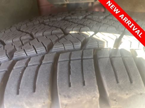 Used 2021 Ford Edge SEL w/ Convenience Package image 8