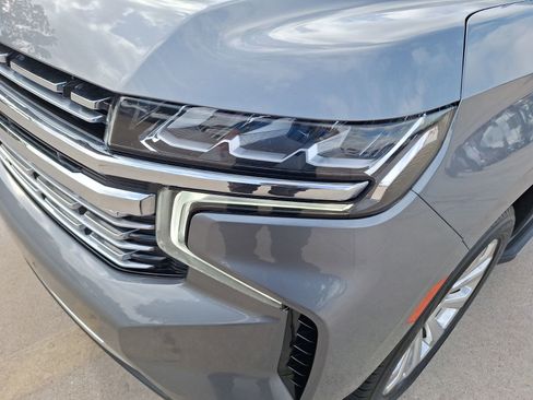 Used 2021 Chevrolet Tahoe Premier AWD/4WD image 10