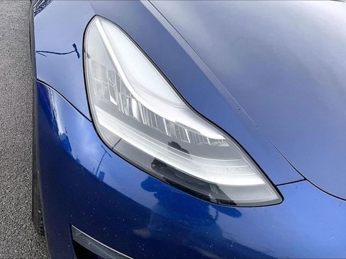 Used 2020 Tesla Model 3 Performance image 28