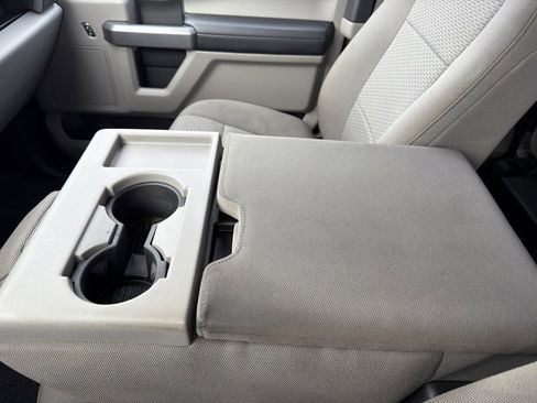 Used 2017 Ford F150 XLT w/ Equipment Group 302A Luxury image 47