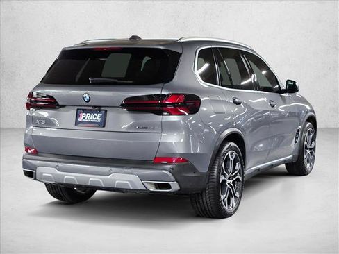 Used 2025 BMW X5 sDrive40i w/ Premium Package RWD image 5