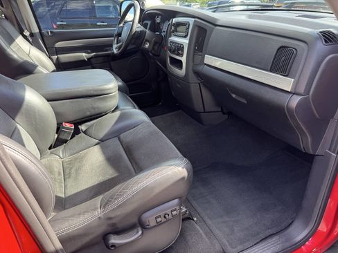 Used 2005 Dodge Ram 1500 Truck 2WD Quad Cab image 17