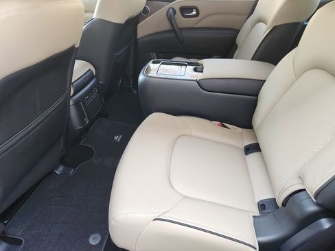 Used 2023 INFINITI QX80 Premium Select w/ Cargo Package image 20