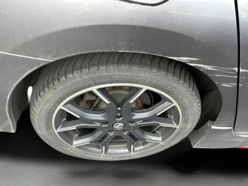 Used 2017 Nissan Sentra NISMO FWD image 28