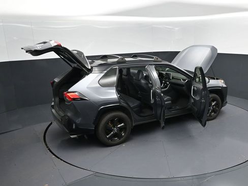 Used 2019 Toyota RAV4 XSE image 49