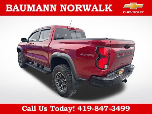 Used 2024 Chevrolet Colorado ZR2 w/ ZR2 Convenience Package III AWD/4WD image 5