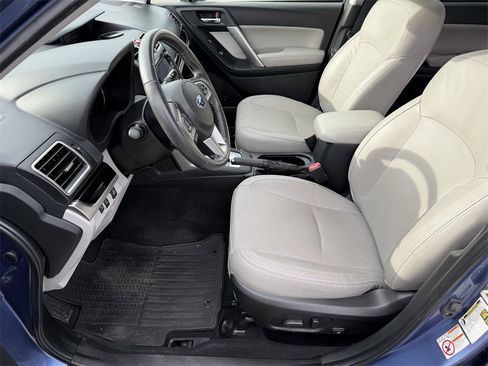 Used 2017 Subaru Forester 2.5i Limited image 11